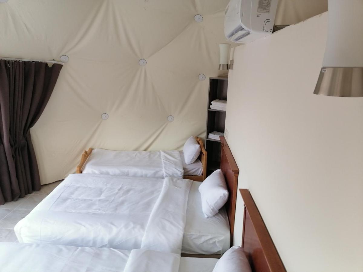 Отель Sara Luxury Camp Вади-Рам Экстерьер фото